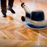 preço de limpeza de piso de madeira Taboão da Serra